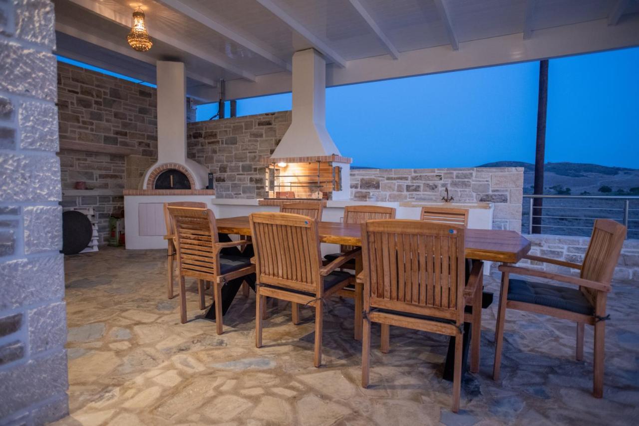 Pnoe Seaside Вилла