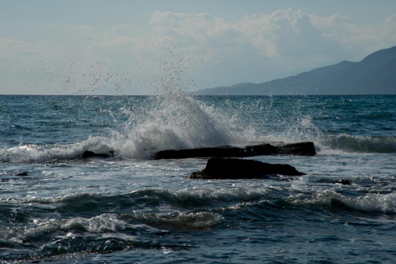 Pnoe Seaside * Kalamaki (Heraklion)